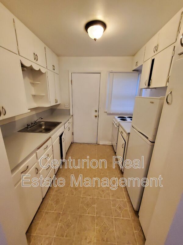 Foto del edificio - 384 17th St SE