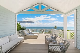 Building Photo - 573 Buttonwood Bay Dr