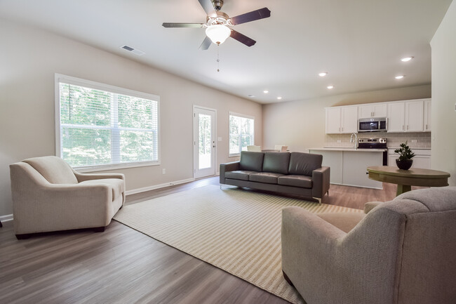 Foto del edificio - 3293 SE Lilac Creek Trail, Gainesville, GA