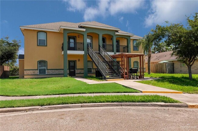 Foto del edificio - 801 E Daffodil Ave