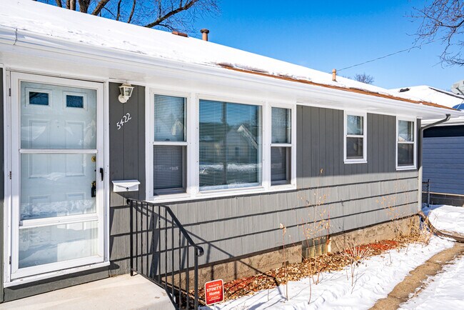 Foto del edificio - 5422 S 28th Ave