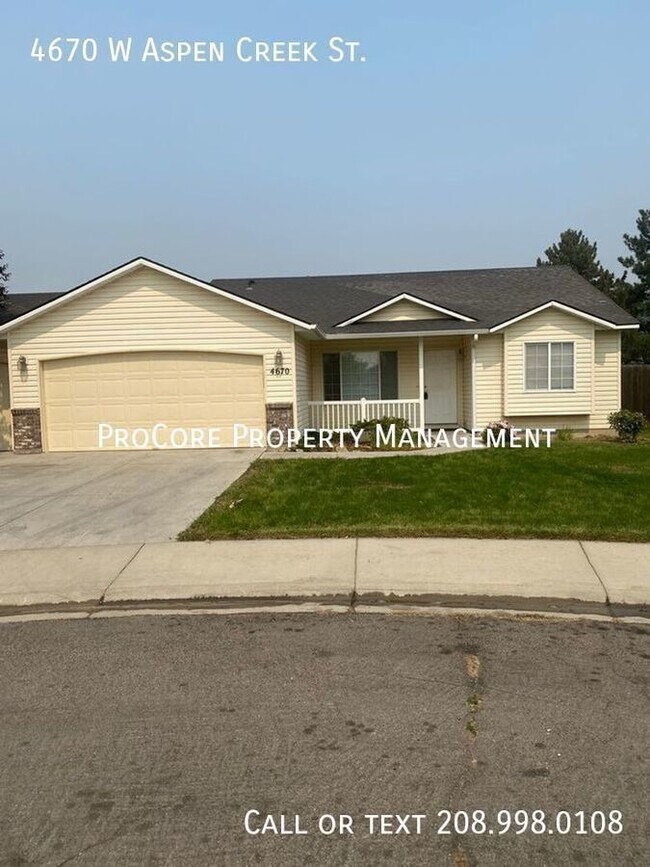 Building Photo - Meridian: Spacious 4 Bed, Bonus Room, 2 Ba...