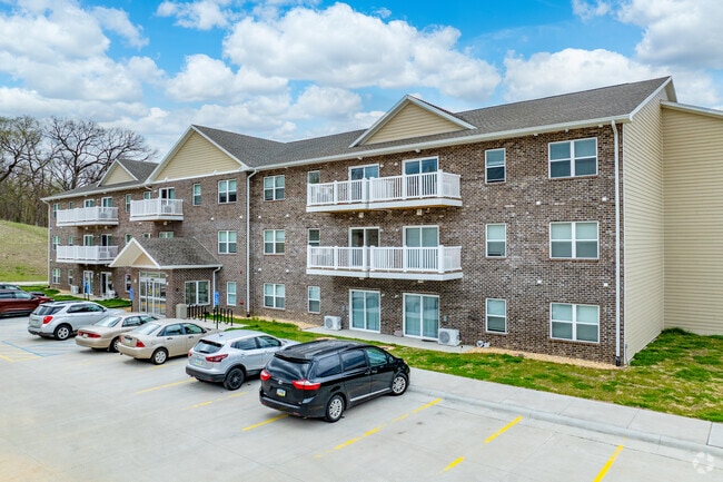 Building Photo - Cottage Bluff Apartments
