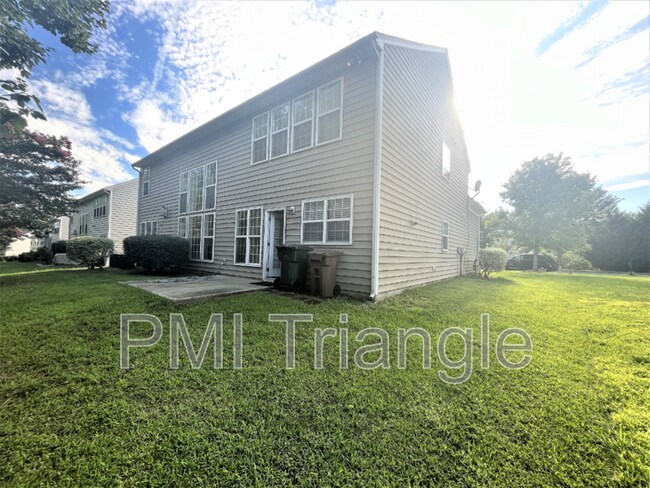 Foto del edificio - 412 Howard Grove Pkwy