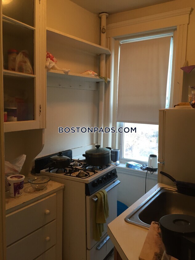 Primary Photo - 1185 Boylston St