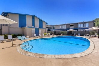 CATCH THE DAYTIME RAYS - Pacific Villas