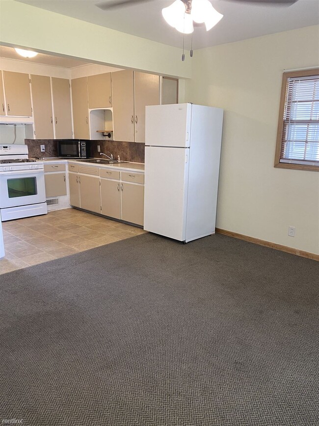 Building Photo - 2 br, 1 bath House - 909 S 25th St