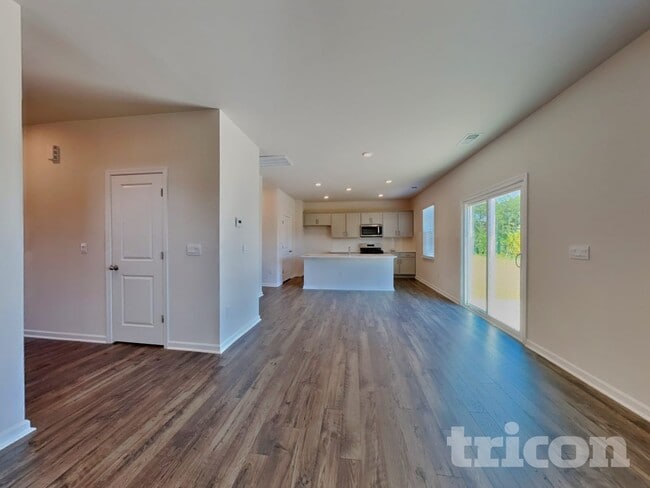 Foto del edificio - 120 Paper Birch Wy