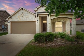 Building Photo - 305 Longhorn Cavern Rd