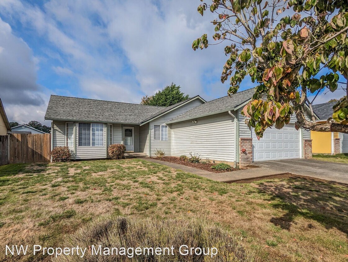 3 br, 2 bath House 14028 53rd Dr NE House Rental in Marysville, WA