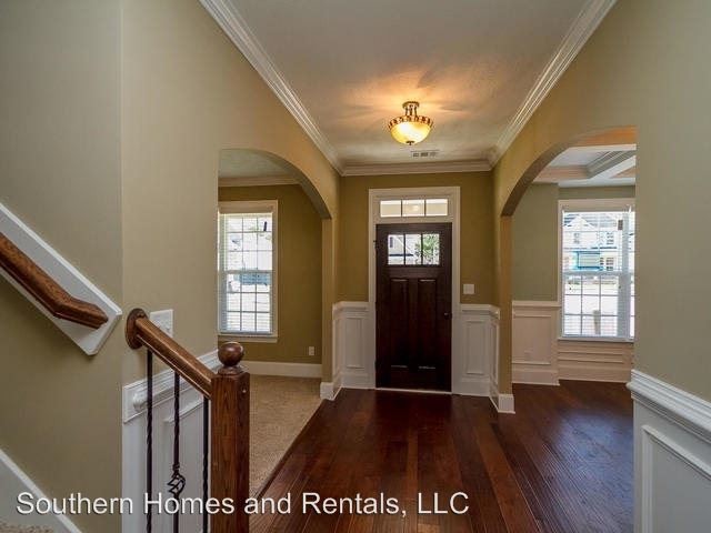 Building Photo - 6 br, 3.5 bath House - 868 Leland Lane