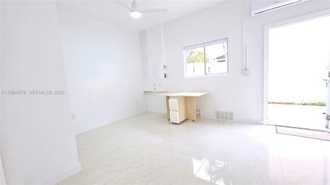 Foto del edificio - 14552 SW 158th Ct