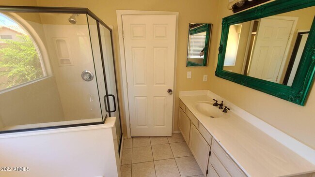 Foto del edificio - 4422 E White Aster St