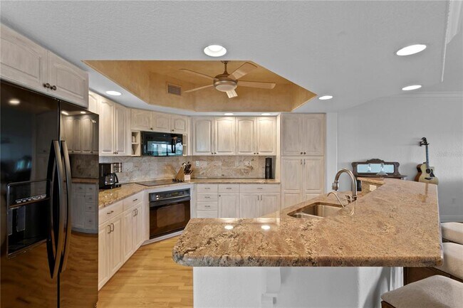 Building Photo - 1695 Pinellas Bayway S