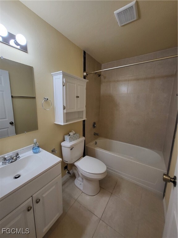 Building Photo - 4529 SW 8th Pl
