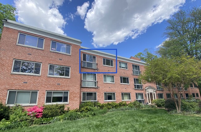 Building Photo - 2711 Ordway St NW