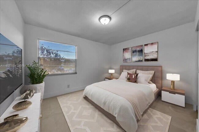 Building Photo - 650 SW 124th Terrace