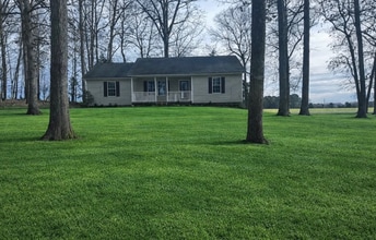 Building Photo - 9421 Sawyer Rd