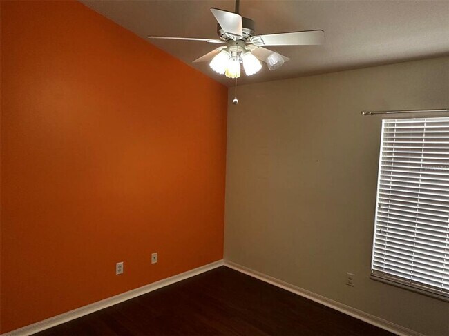 Building Photo - 2822 Lazlo Ln