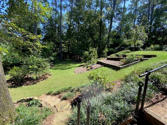 Vista del patio delantero I - 862 Forest Ridge Dr W