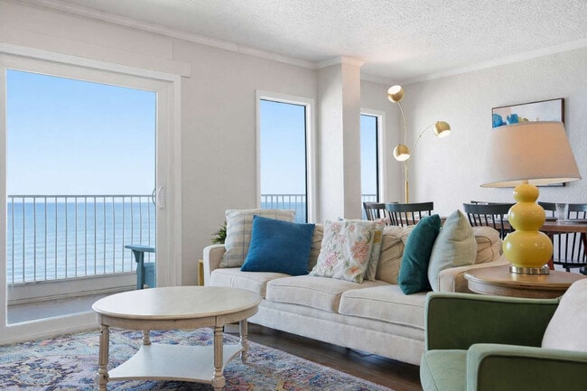 Foto del edificio - 8743 Thomas Dr