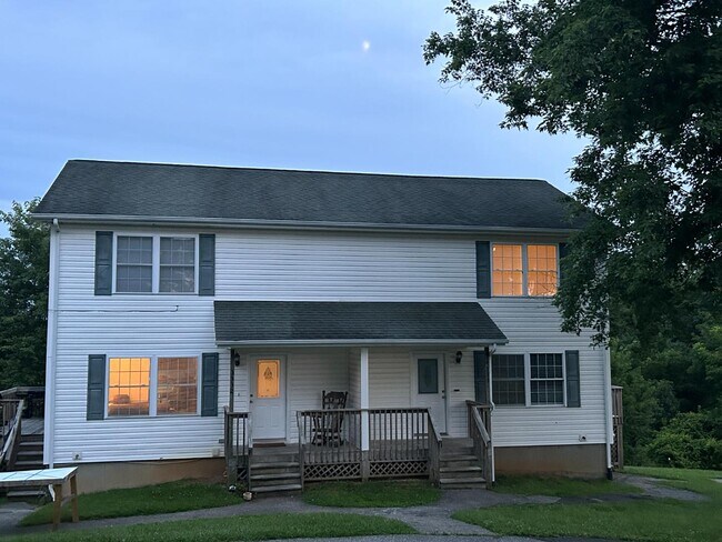 Foto del edificio - 3332 Yellow Sulphur Rd