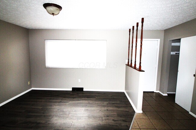 Foto del edificio - 3892 Beechton Rd