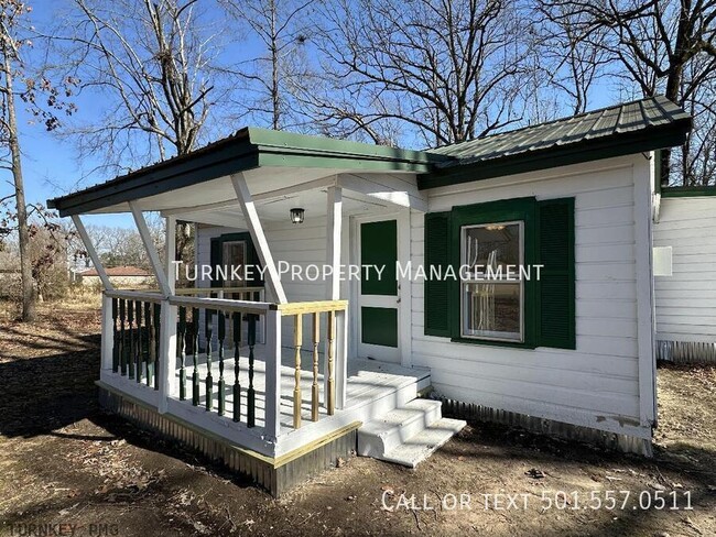 Building Photo - Cozy Home in White Hall