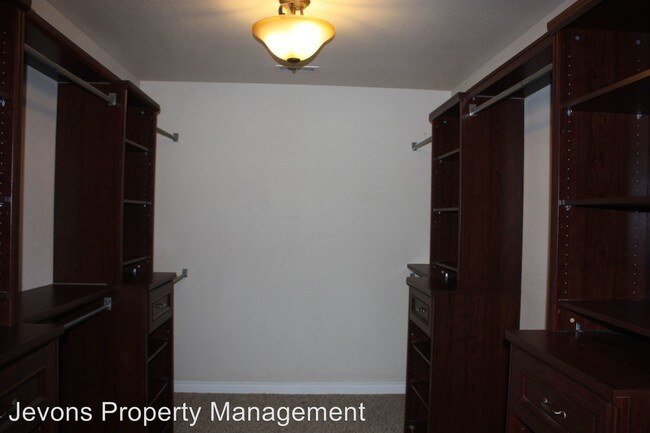 Building Photo - 510 Kittitas Canyon Rd