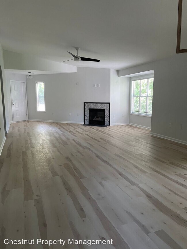 Foto del edificio - 2 br, 2 bath House - 4128 Breezewood Dr. -...