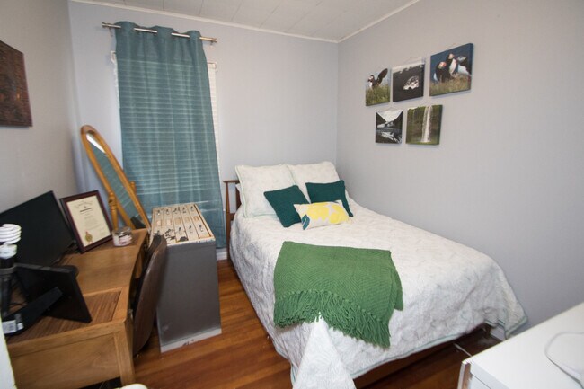 Foto del edificio - 416 Cantwell Ct