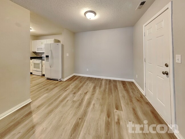 Building Photo - 5314 Cliff Ridge Dr