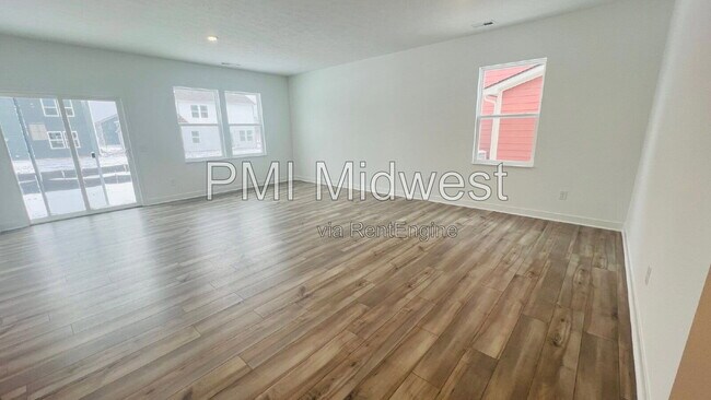 Foto del edificio - 691 Bedford Dr