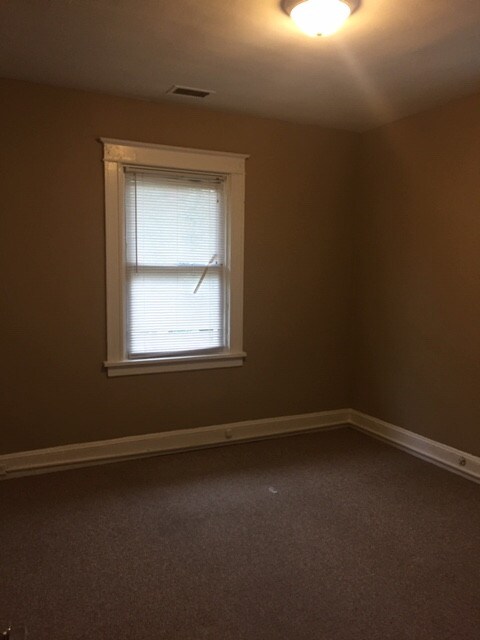 Foto del edificio - 3516 Springdale Ave