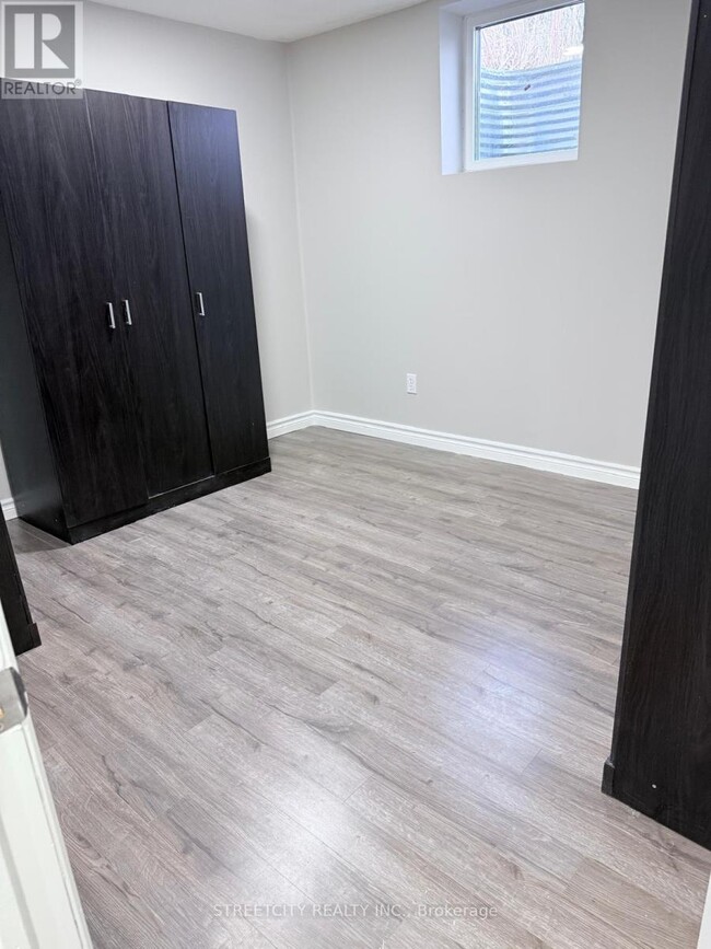 Photo du bâtiment - 31 Christians Dr