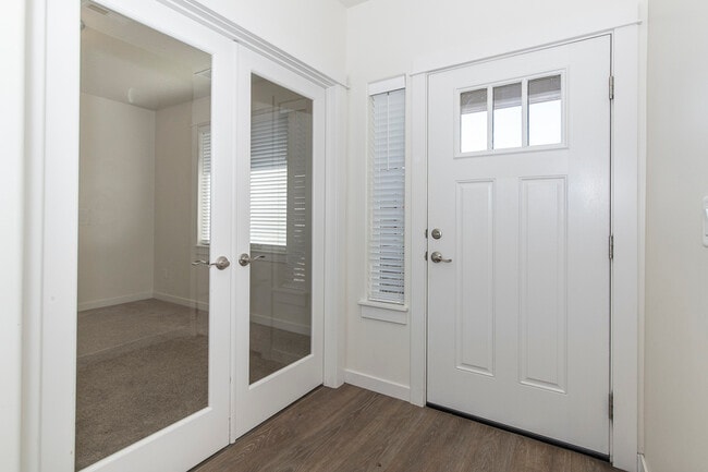 Building Photo - 10236 W Achillea St