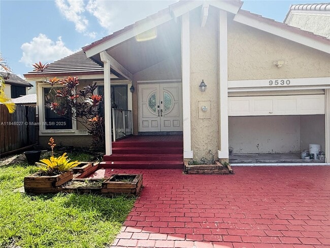 Building Photo - 9530 SW 148th Pl