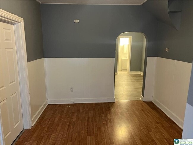 Building Photo - 23 E Garrison St