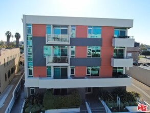 Building Photo - 938 Orange Grove Ave