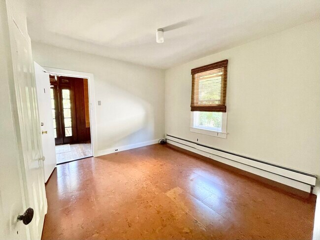 Foto del edificio - 187 W 30TH St