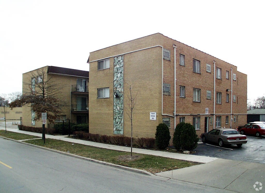 Primary Photo - 6003 W 35th St