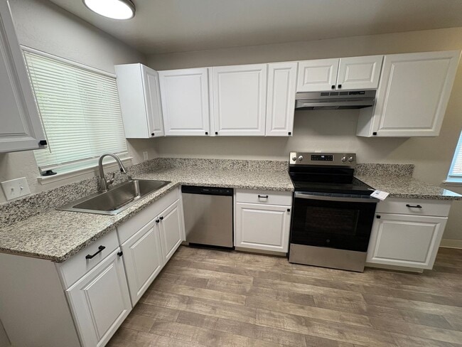 Building Photo - Charming 2-Bedroom Home in Citrus Heights