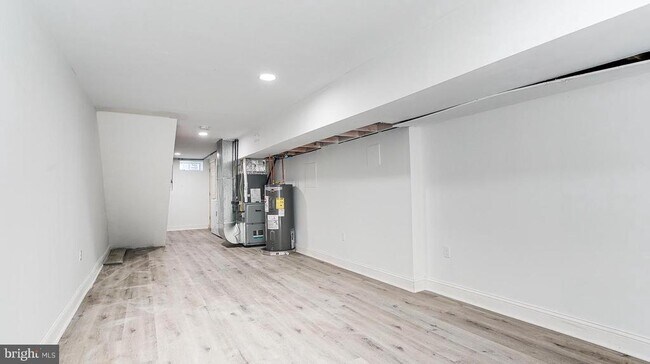 Foto del edificio - 1753 N Croskey St