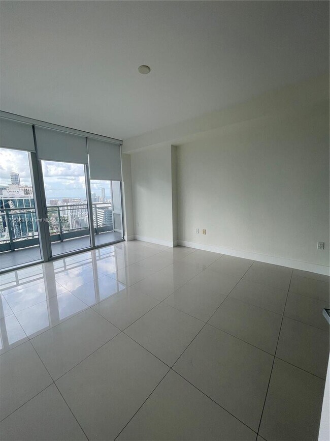 Foto del edificio - 92 SW 3rd St