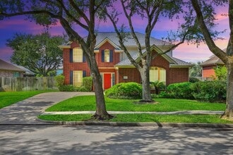 Building Photo - 3206 Summer Bay Dr