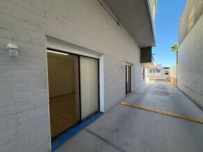 Building Photo - 1944 W Acoma Blvd