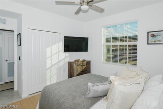 Building Photo - 15375 Grn Acrs Ave