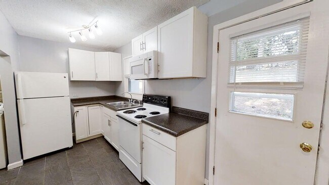 Foto del edificio - 1107 River Ct