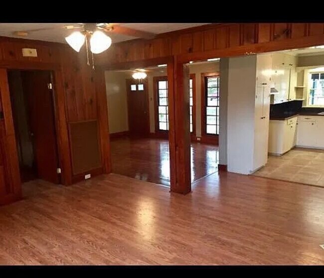 Foto del edificio - 94 Main St