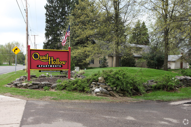 Convenient location between Canton and Massillon - Quail Hollow Apartments